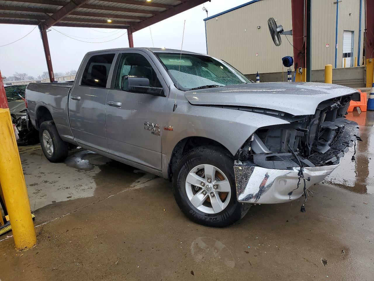 2019 Dodge Ram 1500 Classic slt