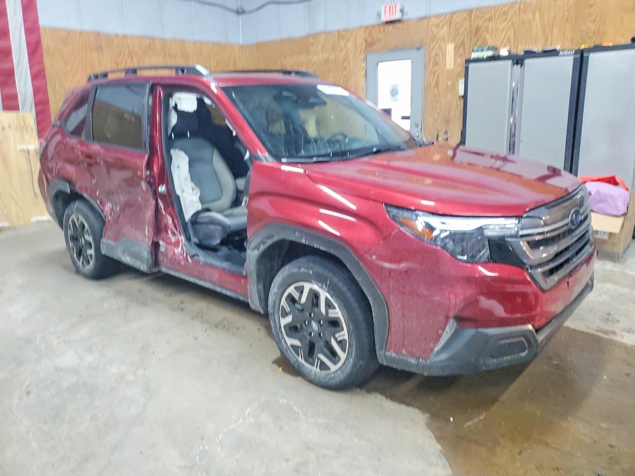 2025 Subaru Forester Premium