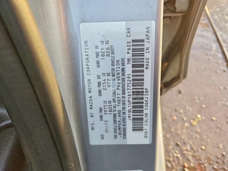 2013 Mazda 3 I