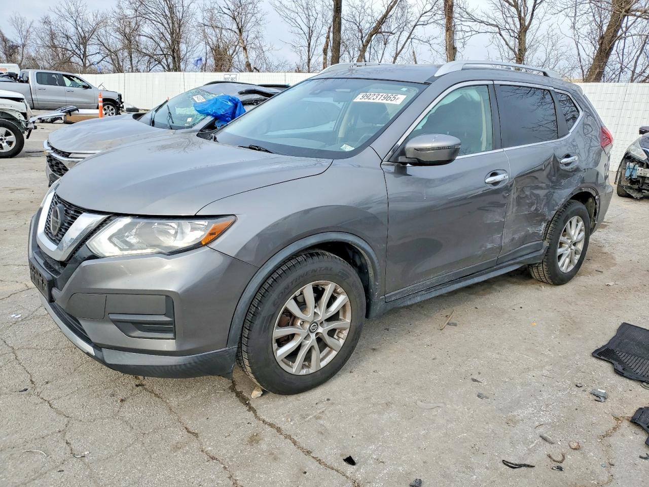 2020 Nissan Rogue s