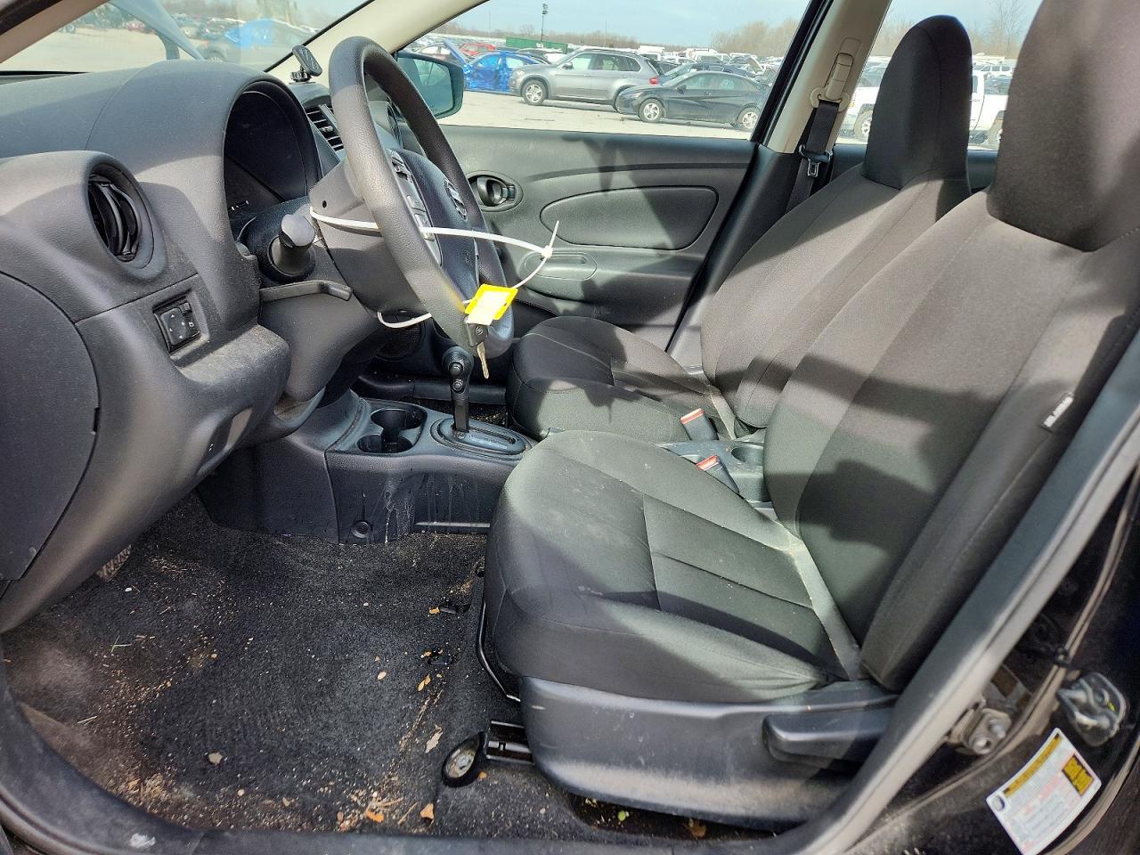 2016 Nissan Versa s
