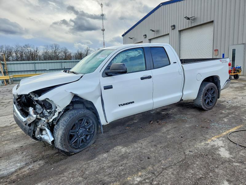2019 Toyota Tundra Double cab sr