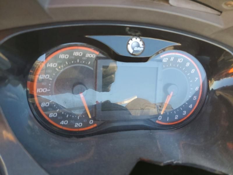 2013 Can-Am Spyder Roadster ST