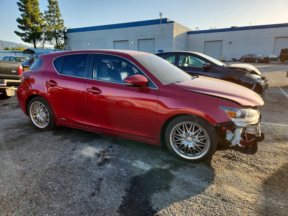 2013 Lexus Ct 200h Base