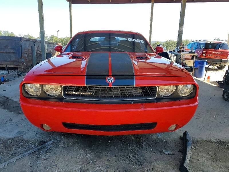2010 Dodge Challenger se