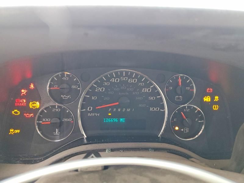 2014 Chevrolet Express box Truck