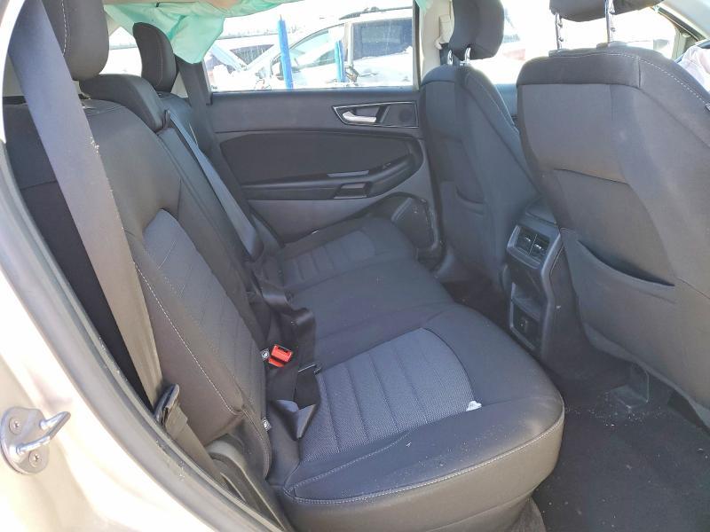 2018 Ford Edge se