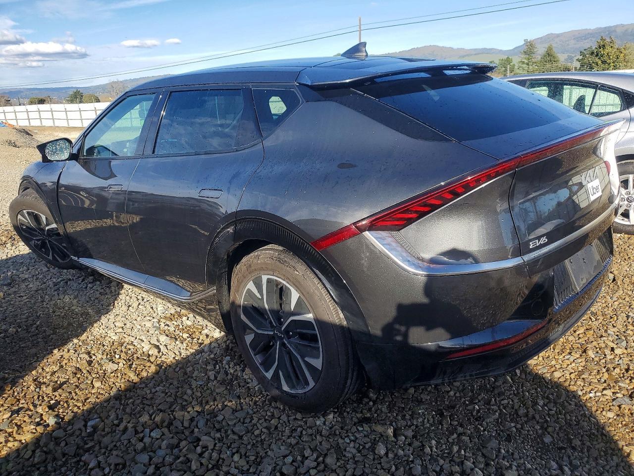 2023 KIA EV6 Light