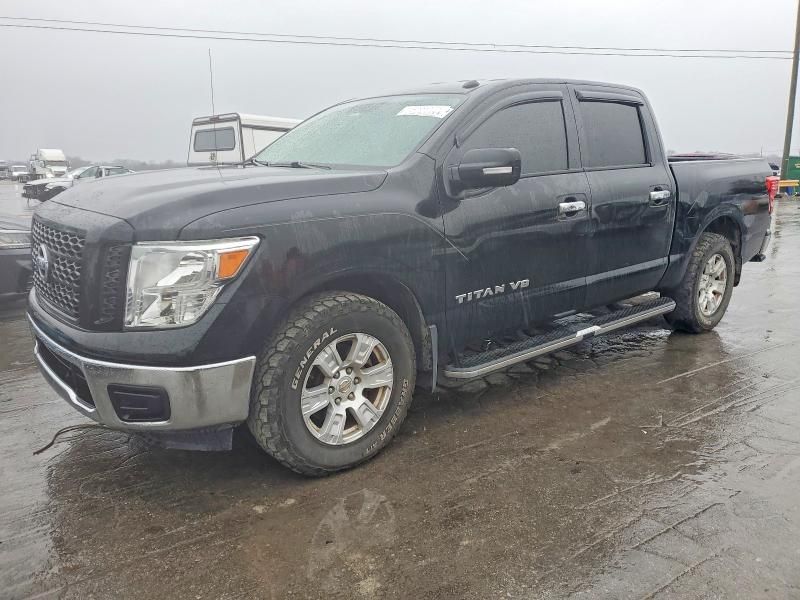 2019 Nissan Titan V8 Crew cab 5.6l sv
