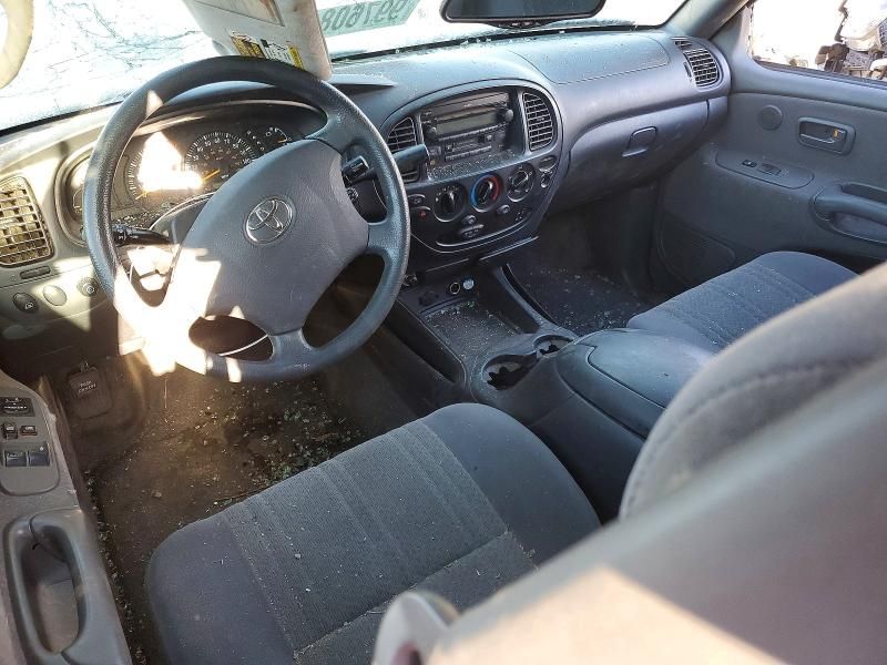 2004 Toyota Tundra Access cab SR5