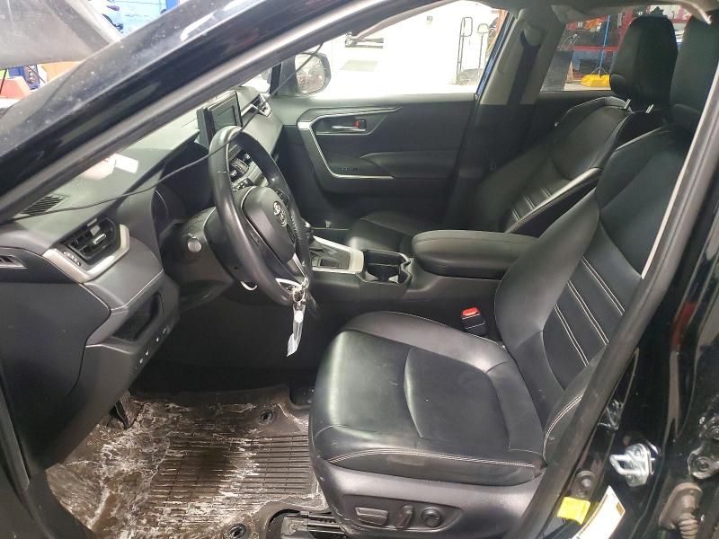 2021 Toyota Rav4 xle Premium