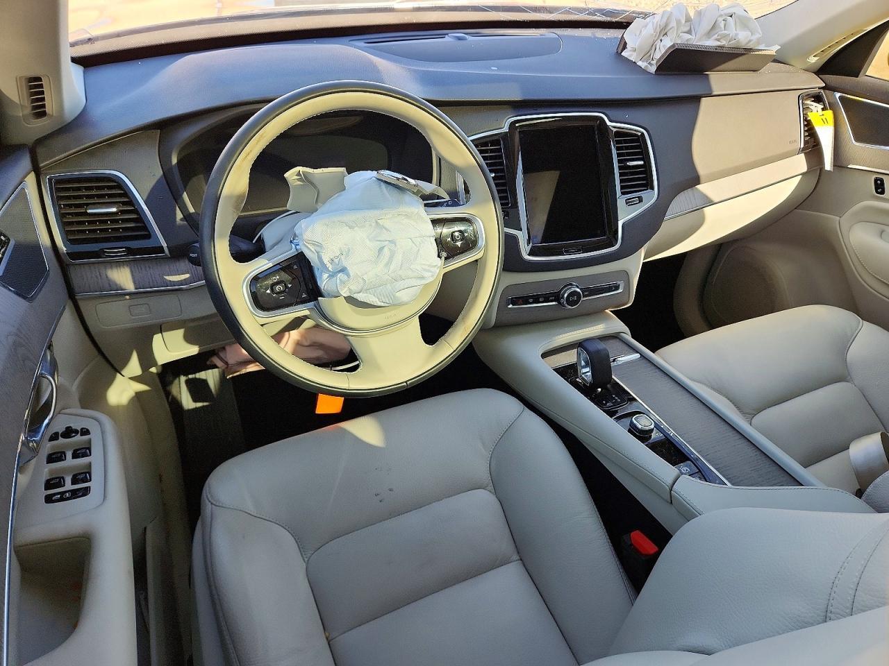 2025 Volvo Xc90 Plus