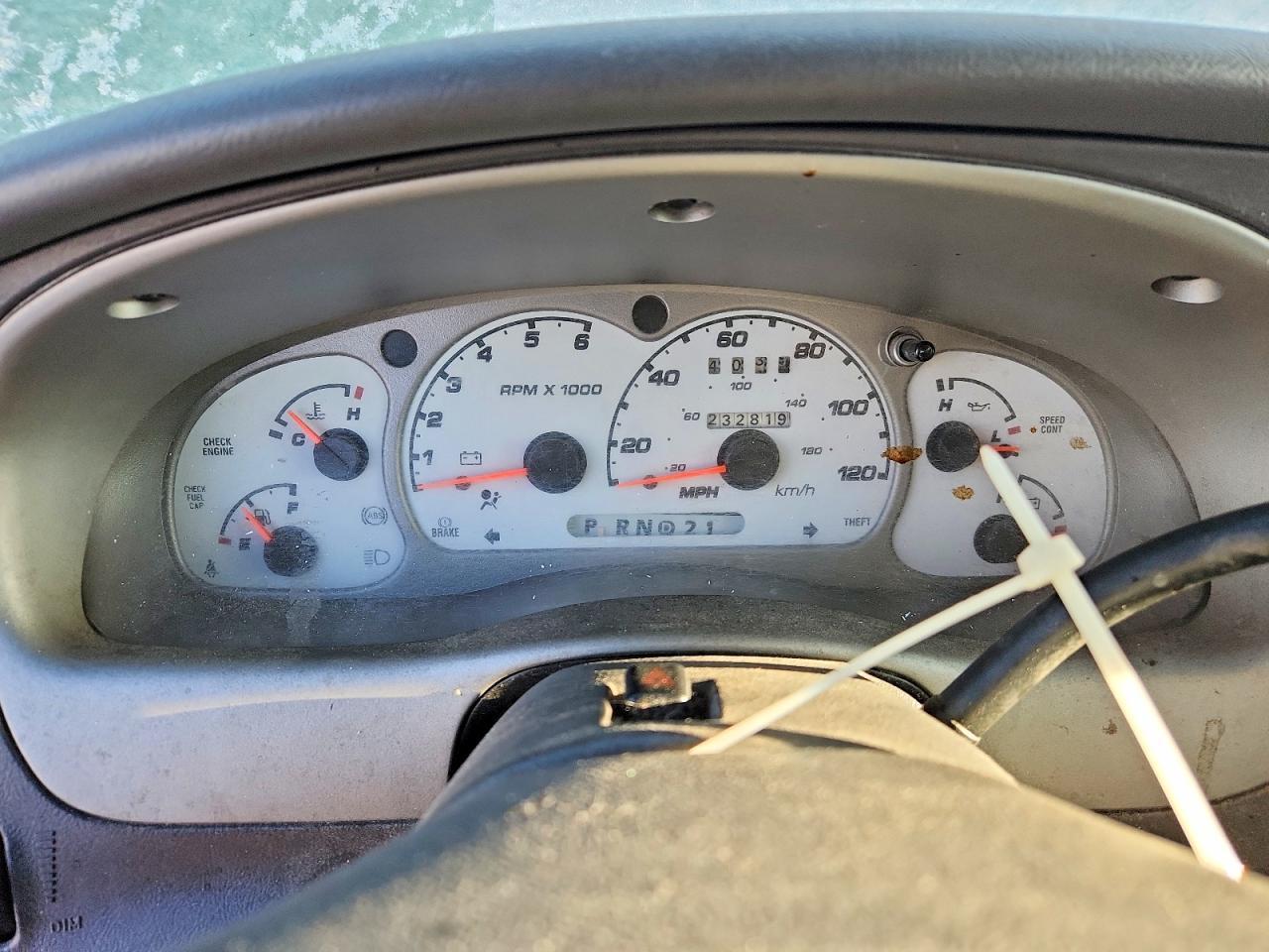 2002 Ford Explorer Sport