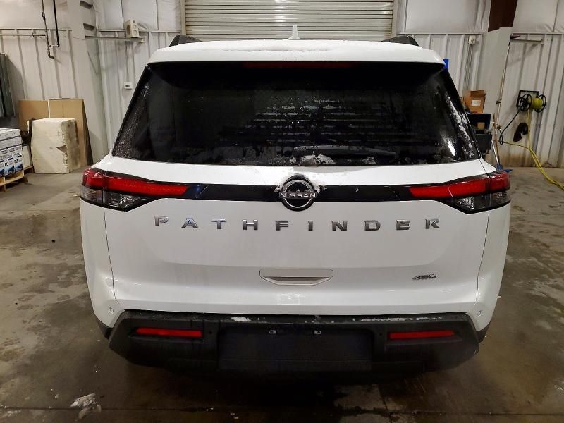 2025 Nissan Pathfinder sv