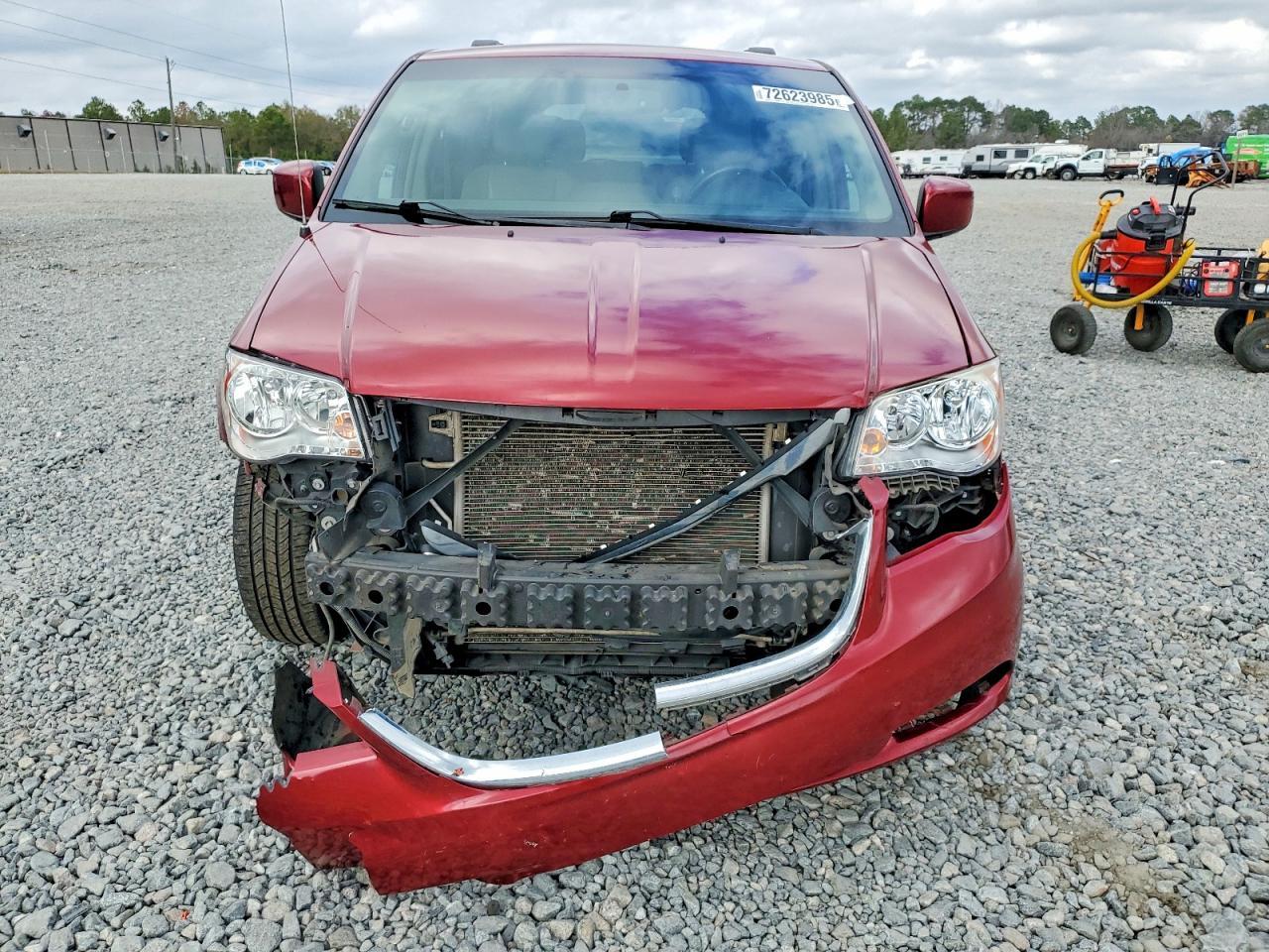 2014 Chrysler Town & Country Touring