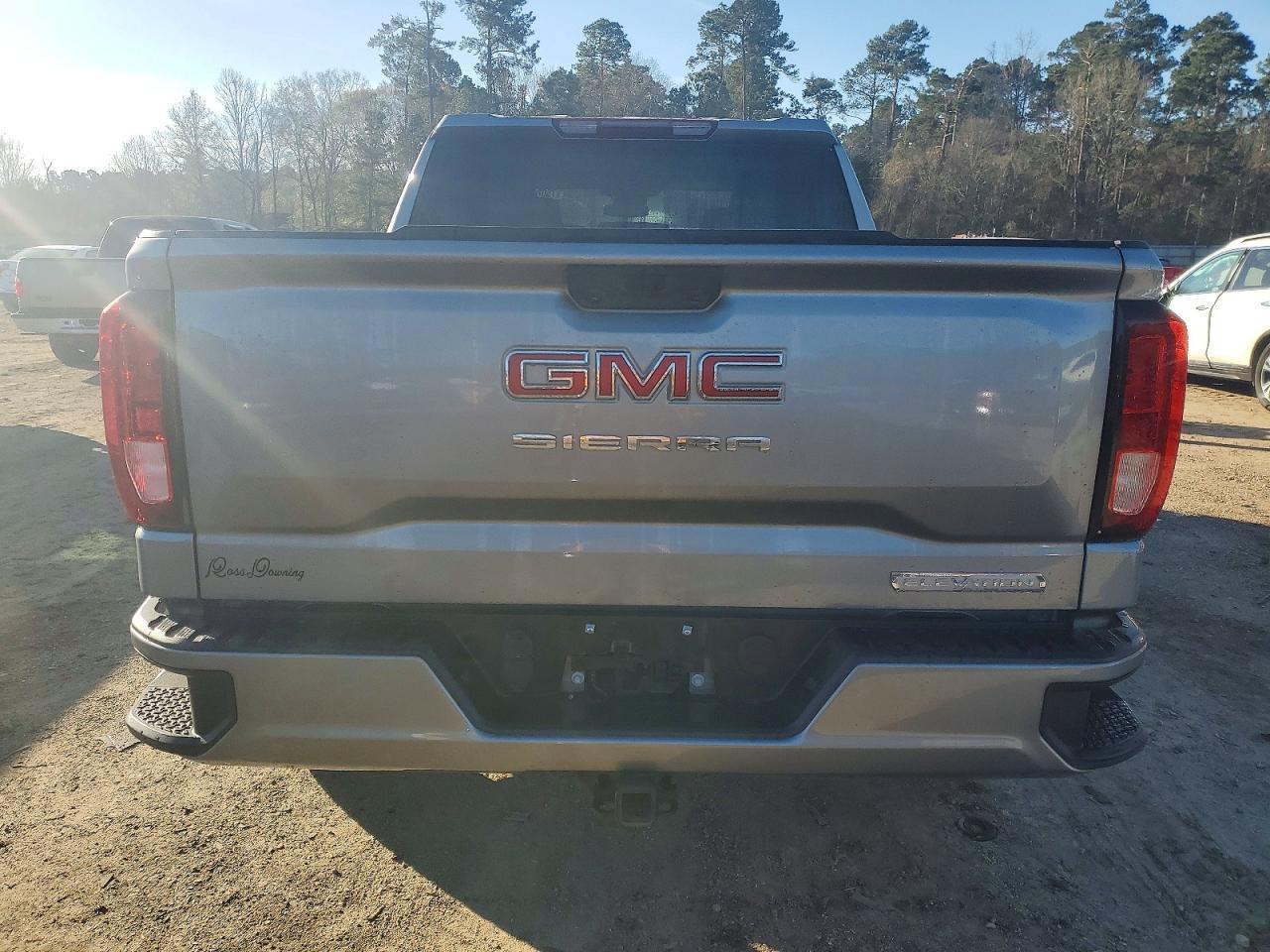 2024 GMC Sierra C1500 Elevation