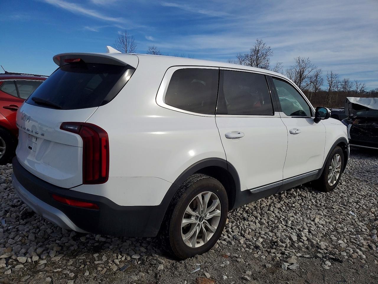 2022 KIA Telluride lx