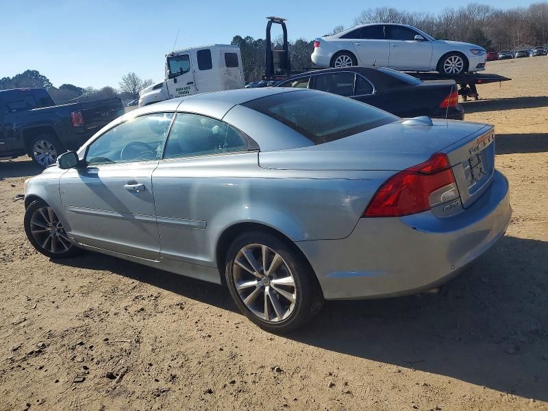 2011 Volvo C70 T5