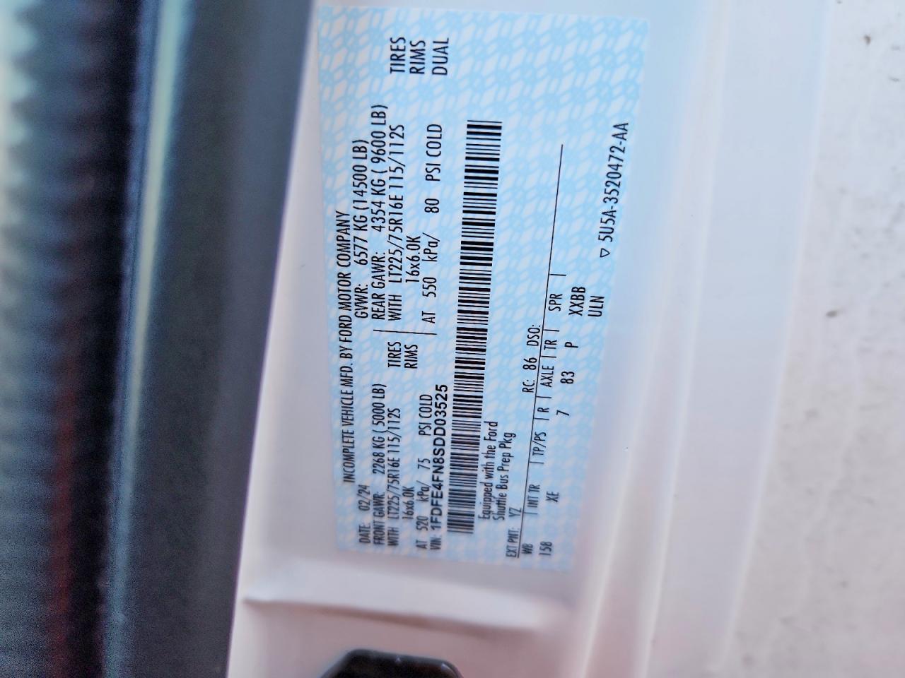 2025 Ford Econoline E450 Super Duty Cutaway Van