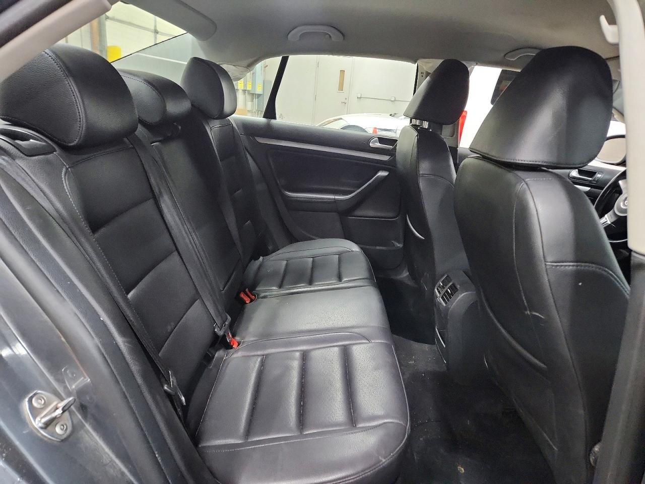 2010 Volkswagen Jetta Limited