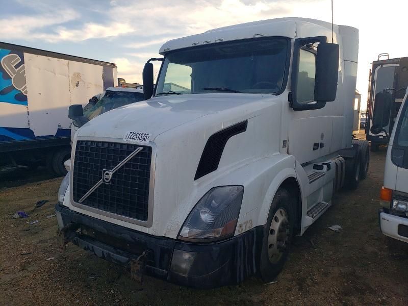 2018 Volvo VN VNL-Semi Truck
