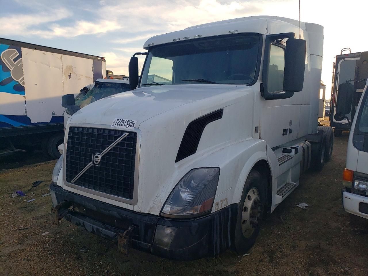 2018 Volvo VN VNL-Semi Truck