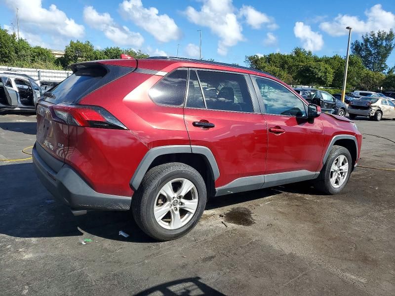2019 Toyota Rav4 xle