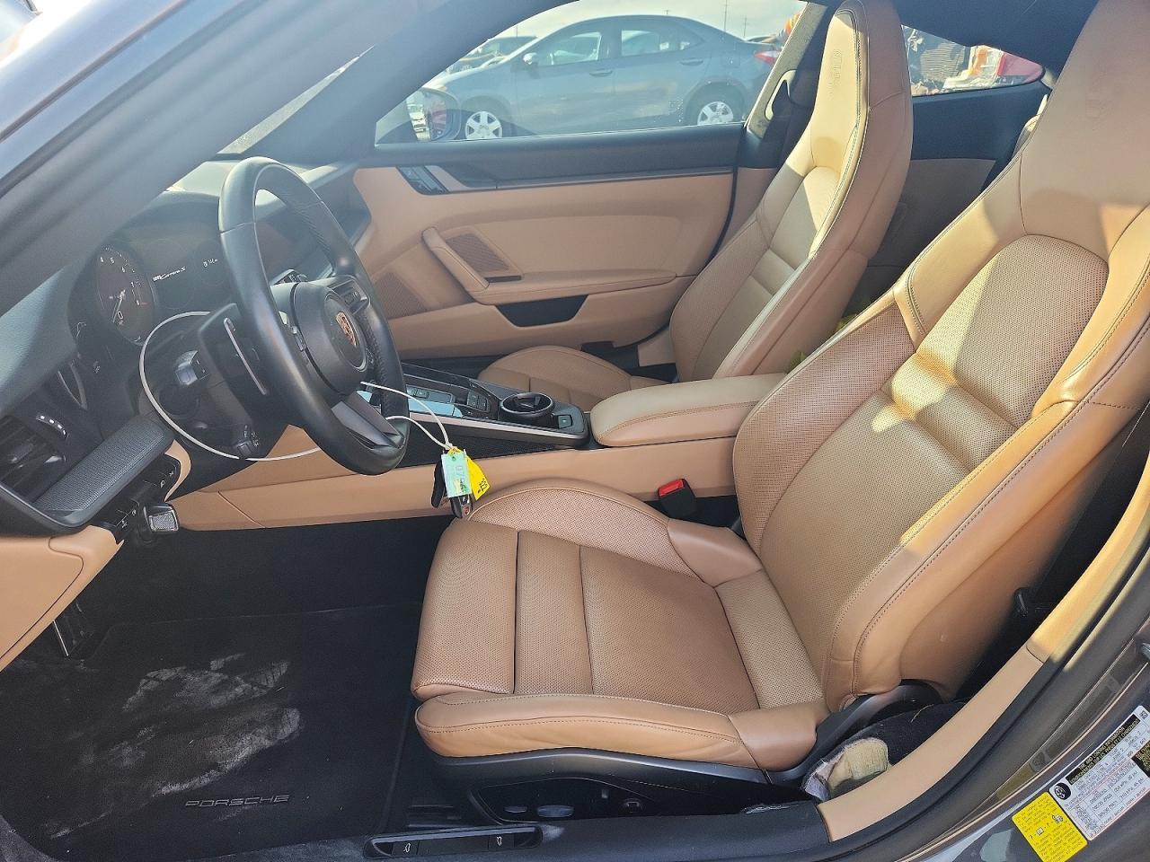 2020 Porsche 911 Carrera s