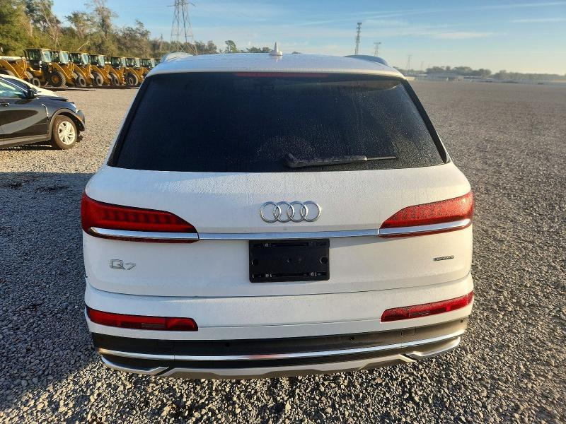 2024 Audi Q7 Premium Plus