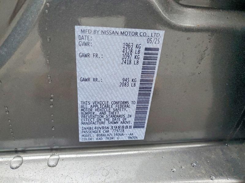 2025 Nissan Altima sv