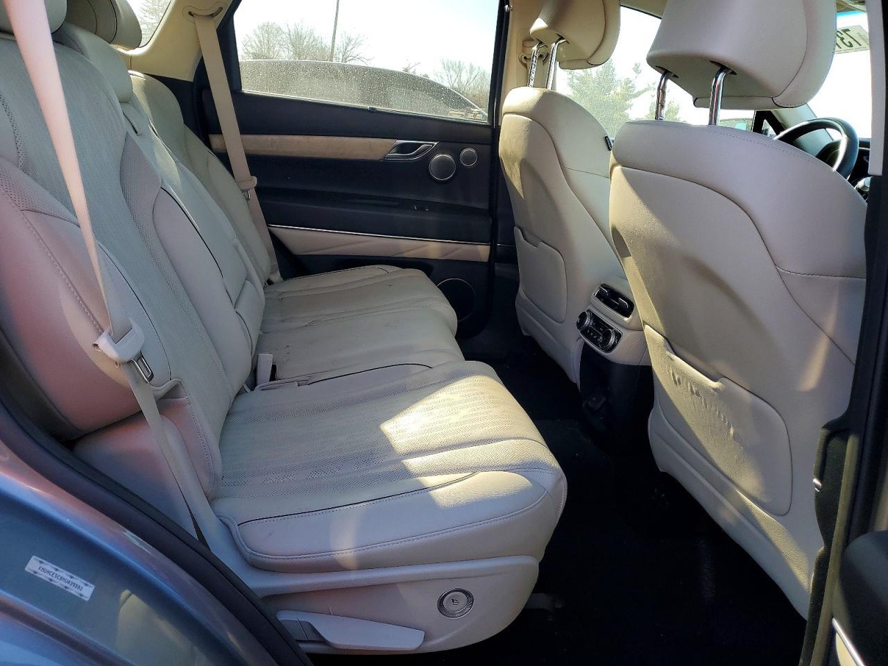 2021 Genesis Gv80 Base