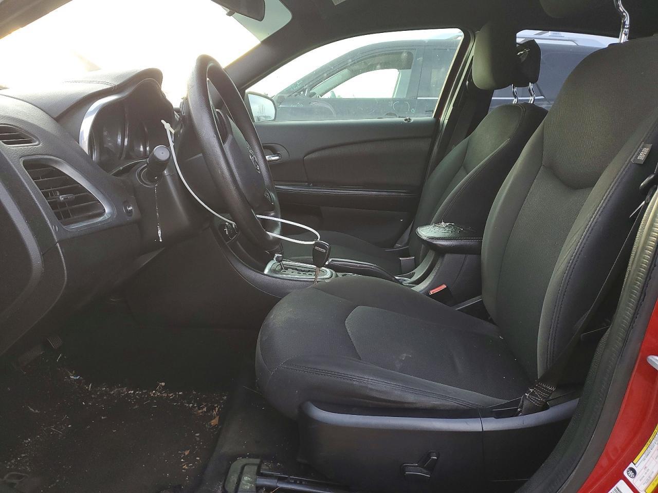 2013 Dodge Avenger se