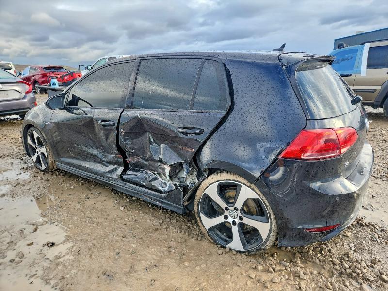 2016 Volkswagen Golf r