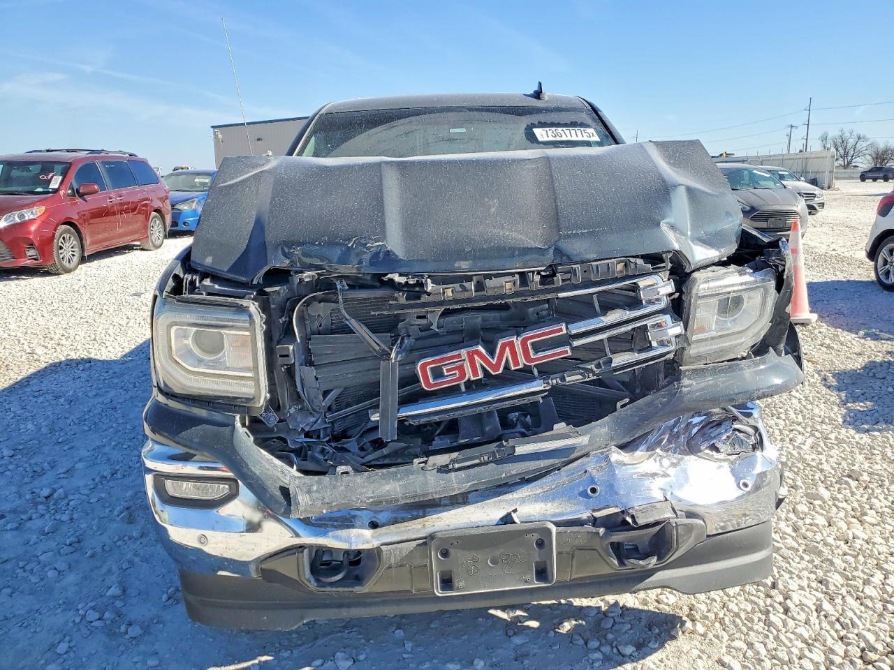 2018 GMC Sierra K1500 slt