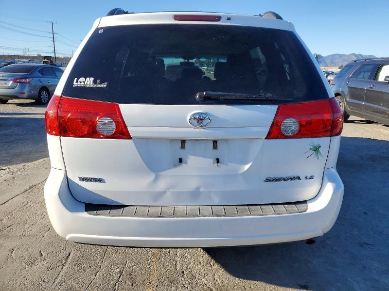 2009 Toyota Sienna ce