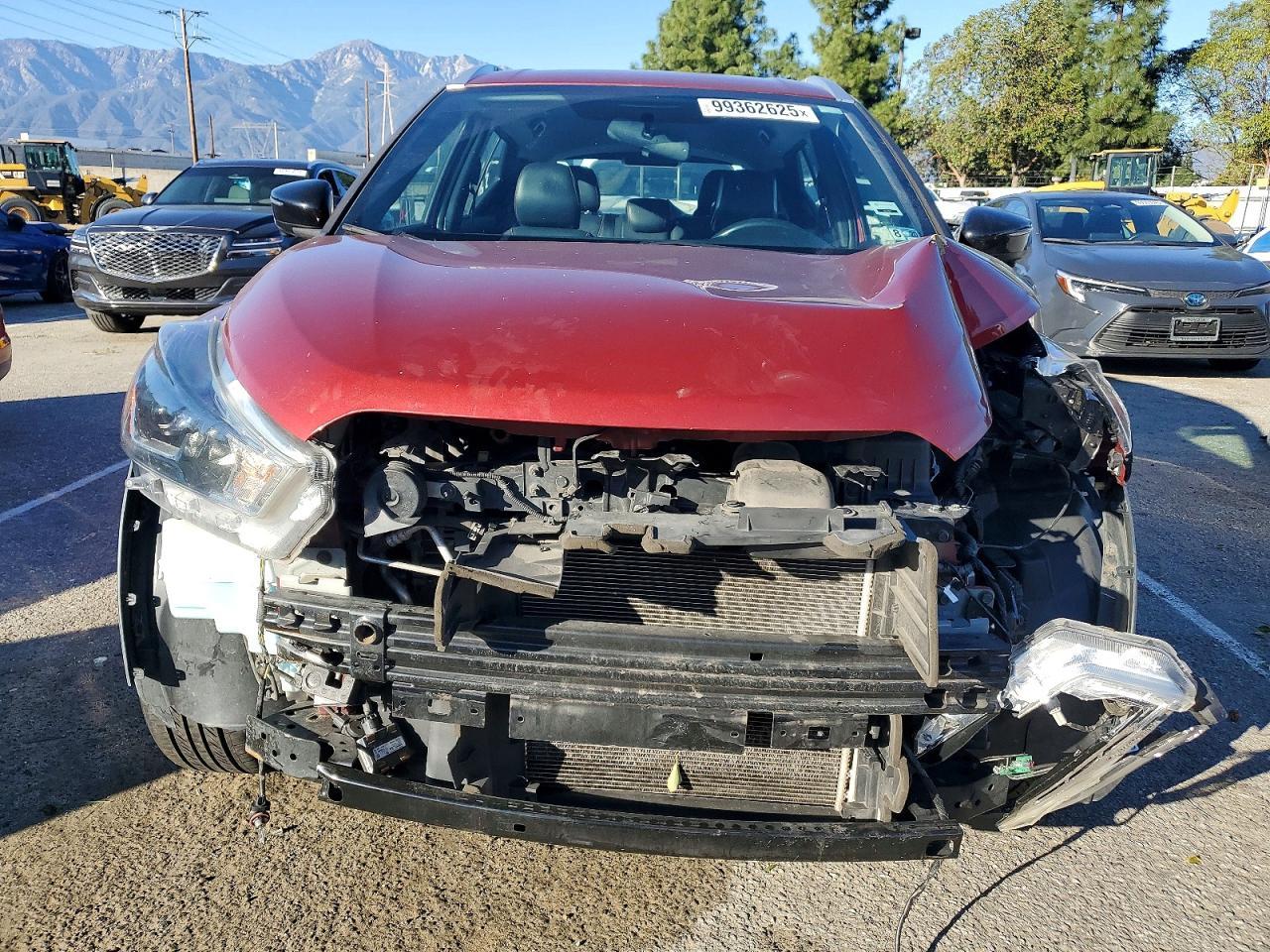 2019 Nissan Kicks s