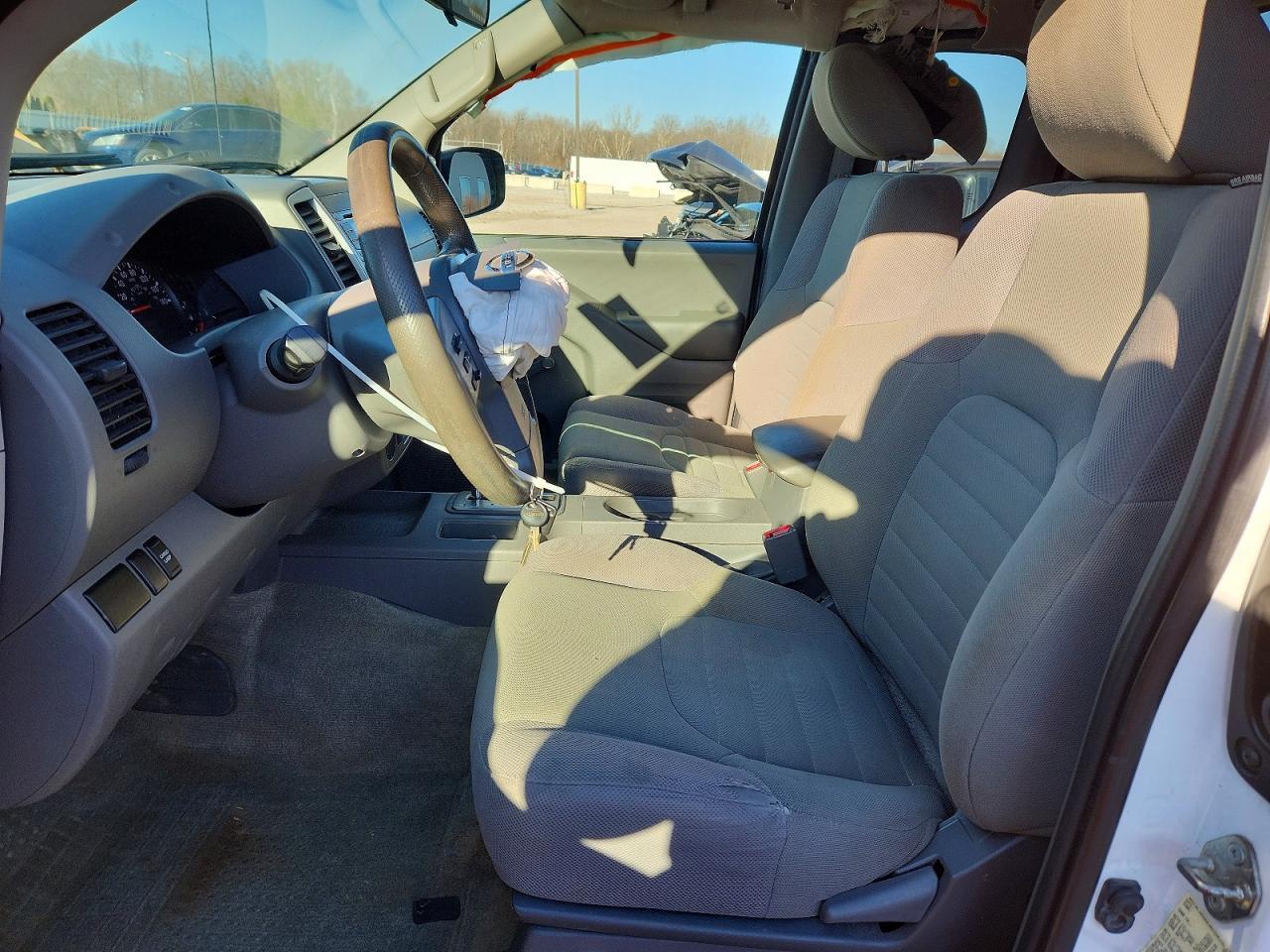 2017 Nissan Frontier s