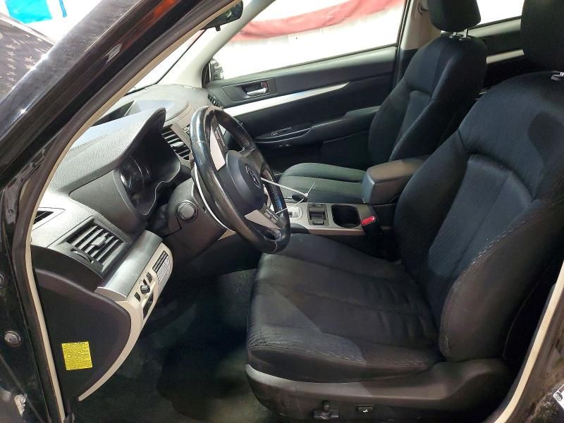 2010 Subaru Legacy 2.5i Premium