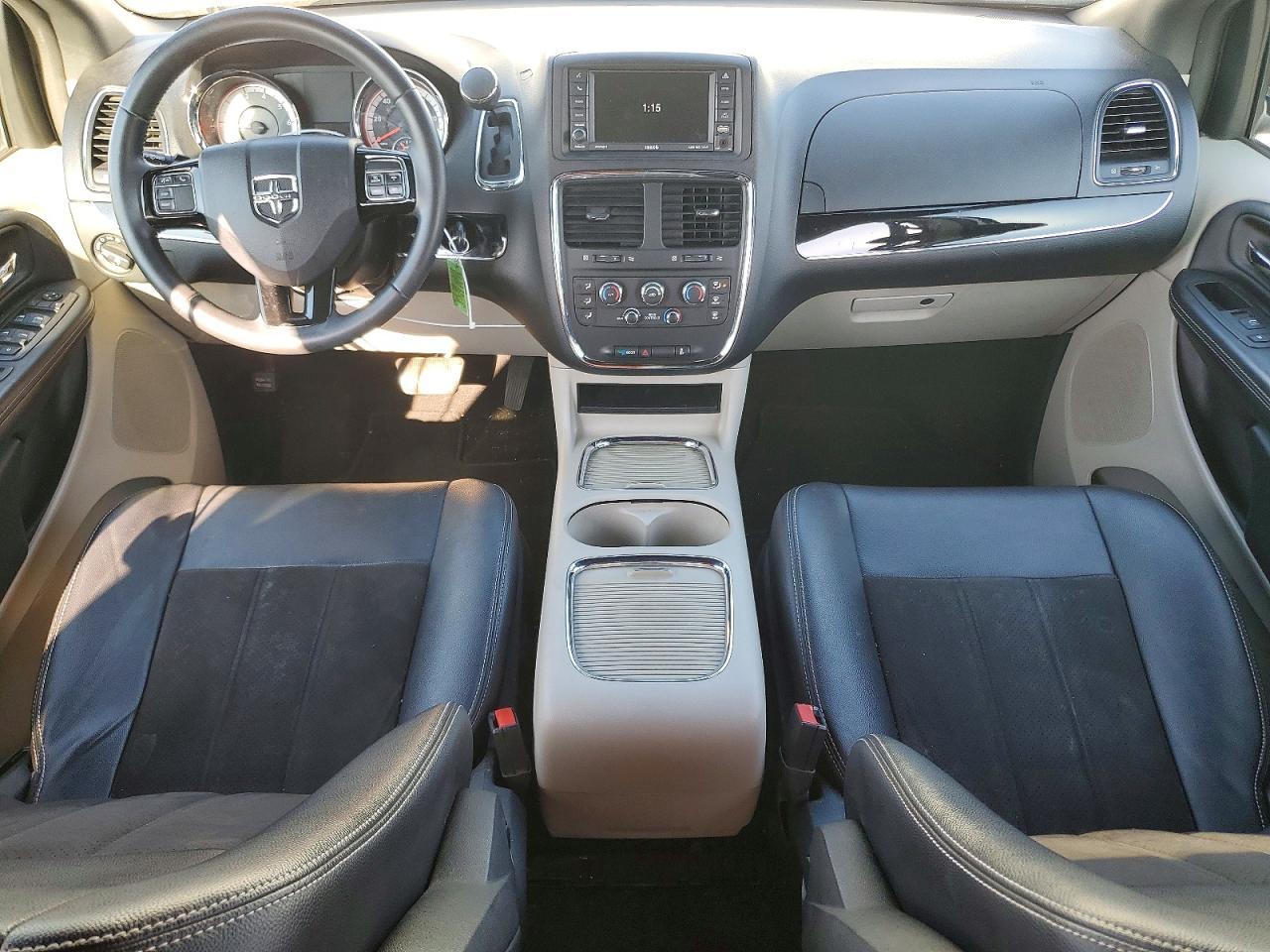 2019 Dodge Grand Caravan sxt