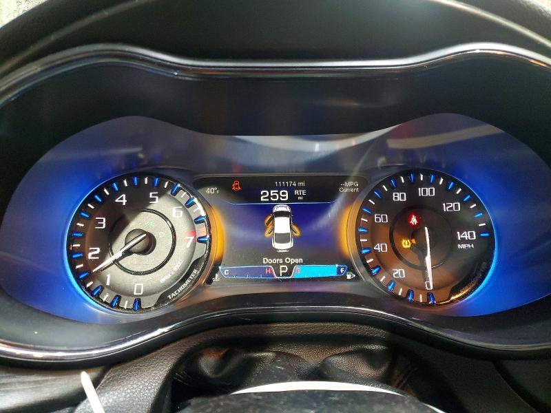 2015 Chrysler 200 s