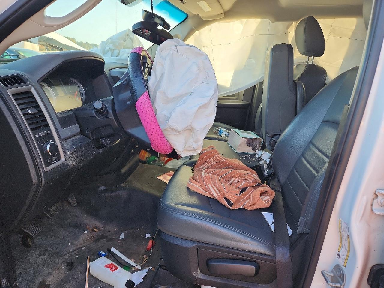 2020 Dodge RAM 1500 Classic Tradesman