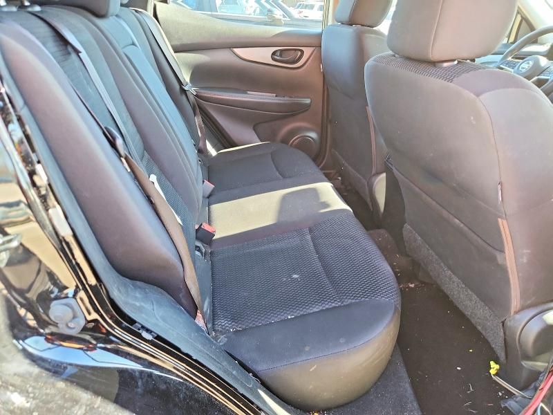 2018 Nissan Rogue Sport s