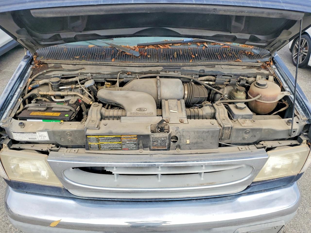 1999 Ford E-150