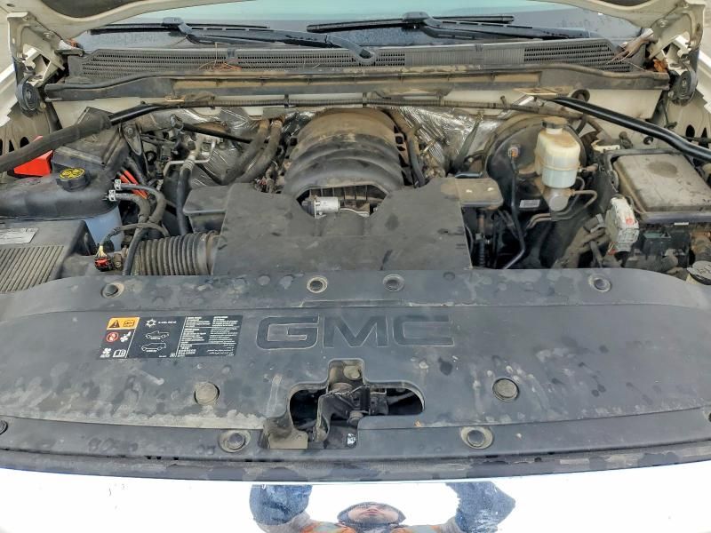 2015 GMC Sierra C1500 slt