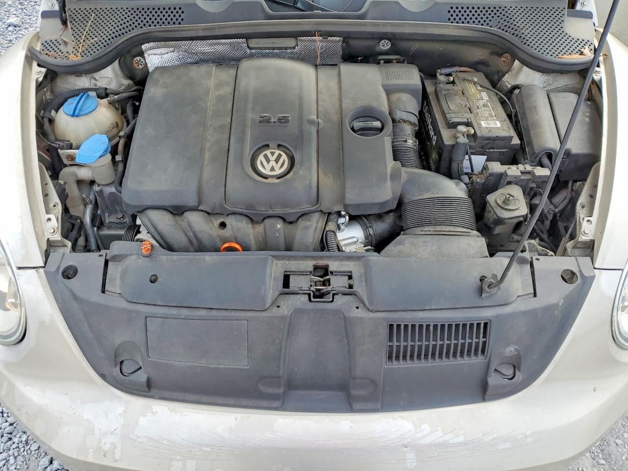 2012 Volkswagen Beetle