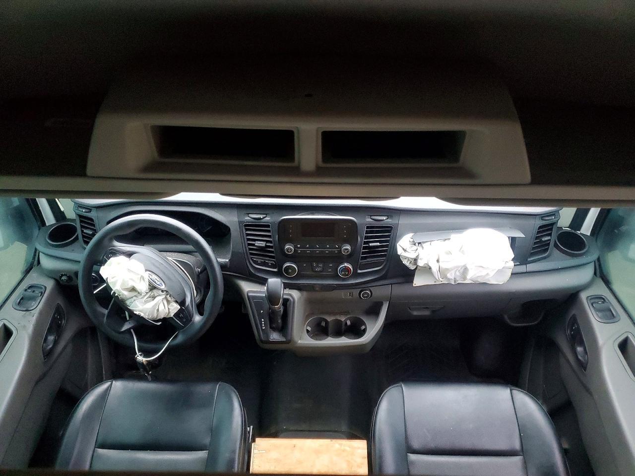 2022 Ford Transit T-250