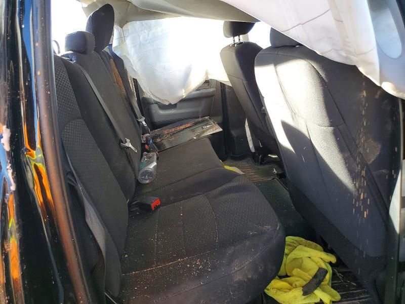 2019 Dodge Ram 1500 Classic slt