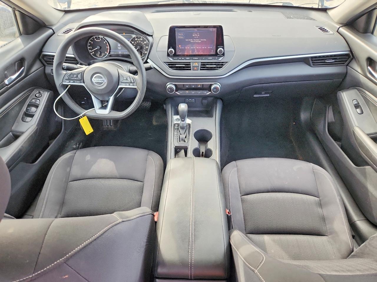 2020 Nissan Altima s