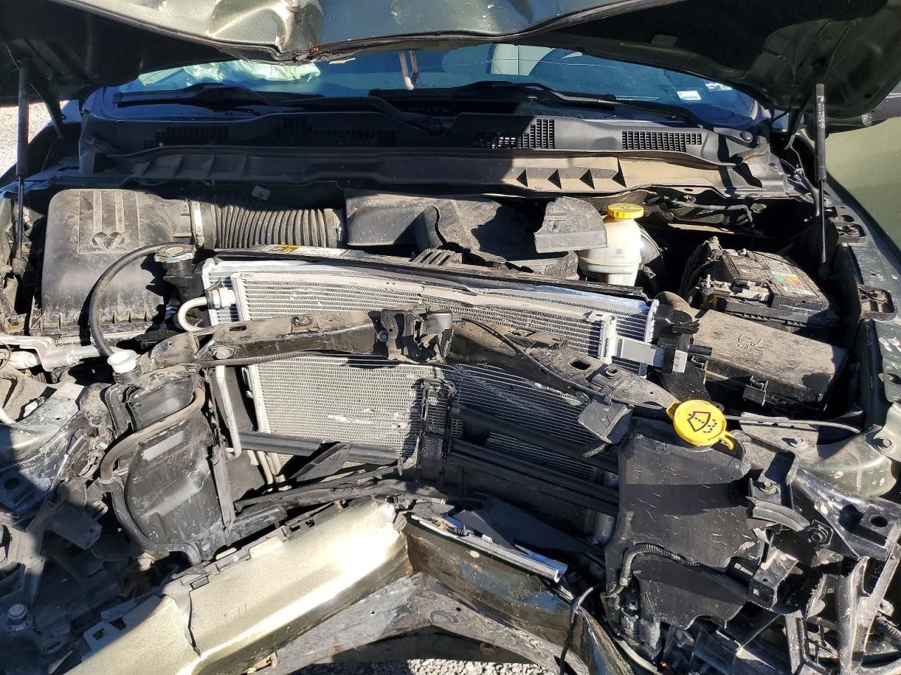 2021 Dodge Ram 1500 Classic slt