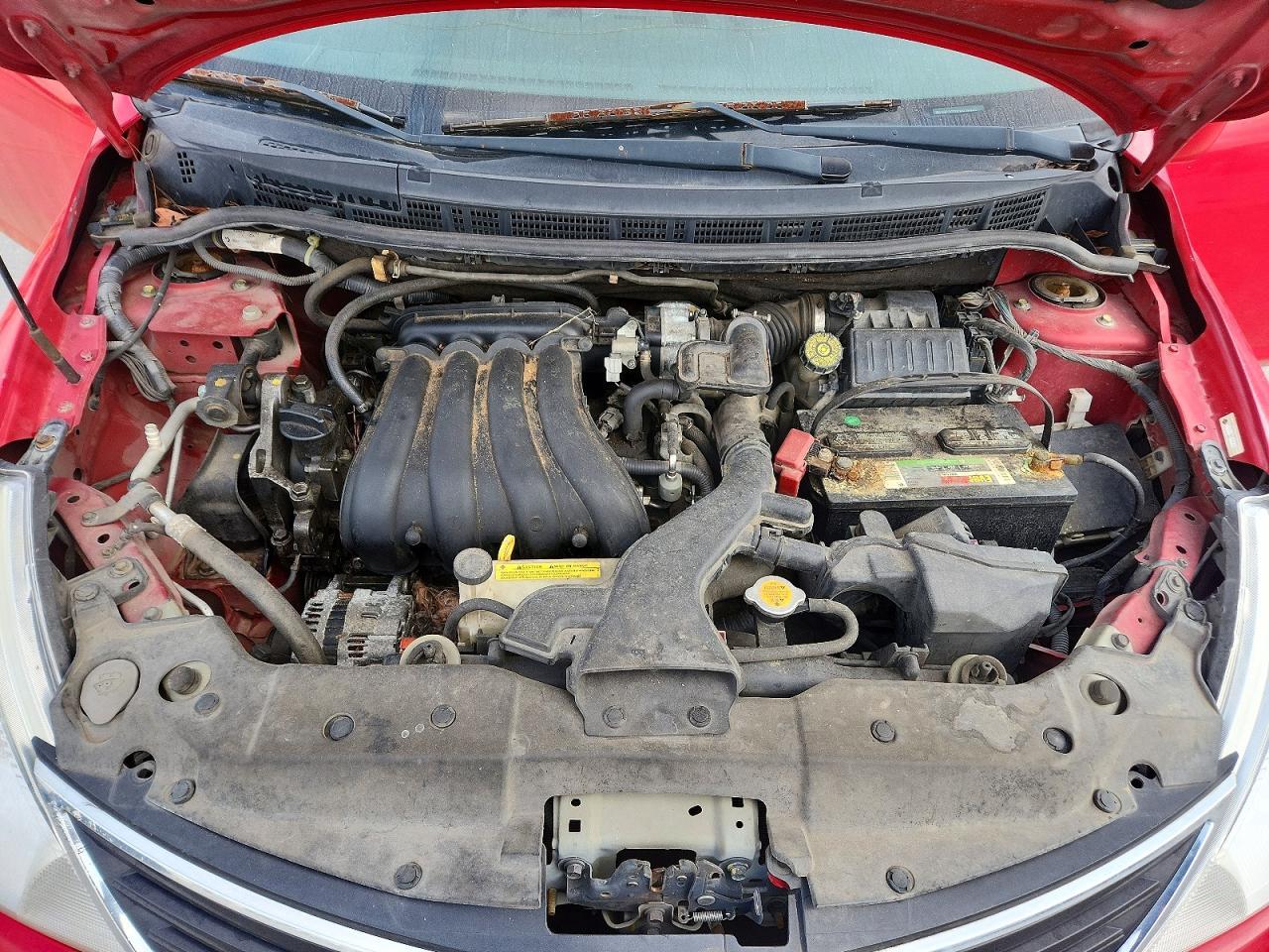 2012 Nissan Versa s